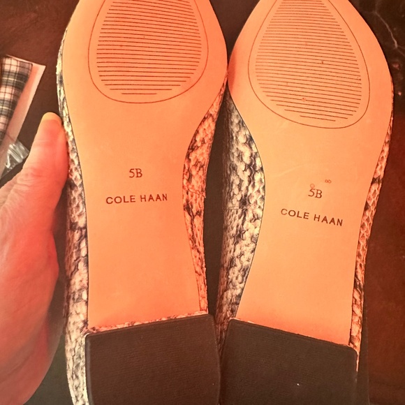 Cole Haan Brie Skimmer in Size 5 - Picture 2 of 3